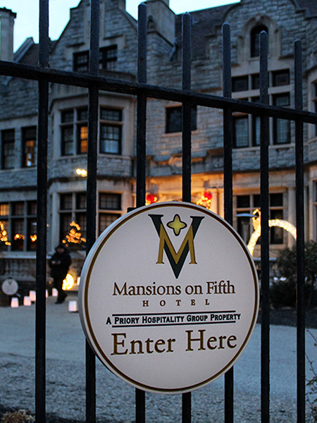 Mansions on Fifth Hotel